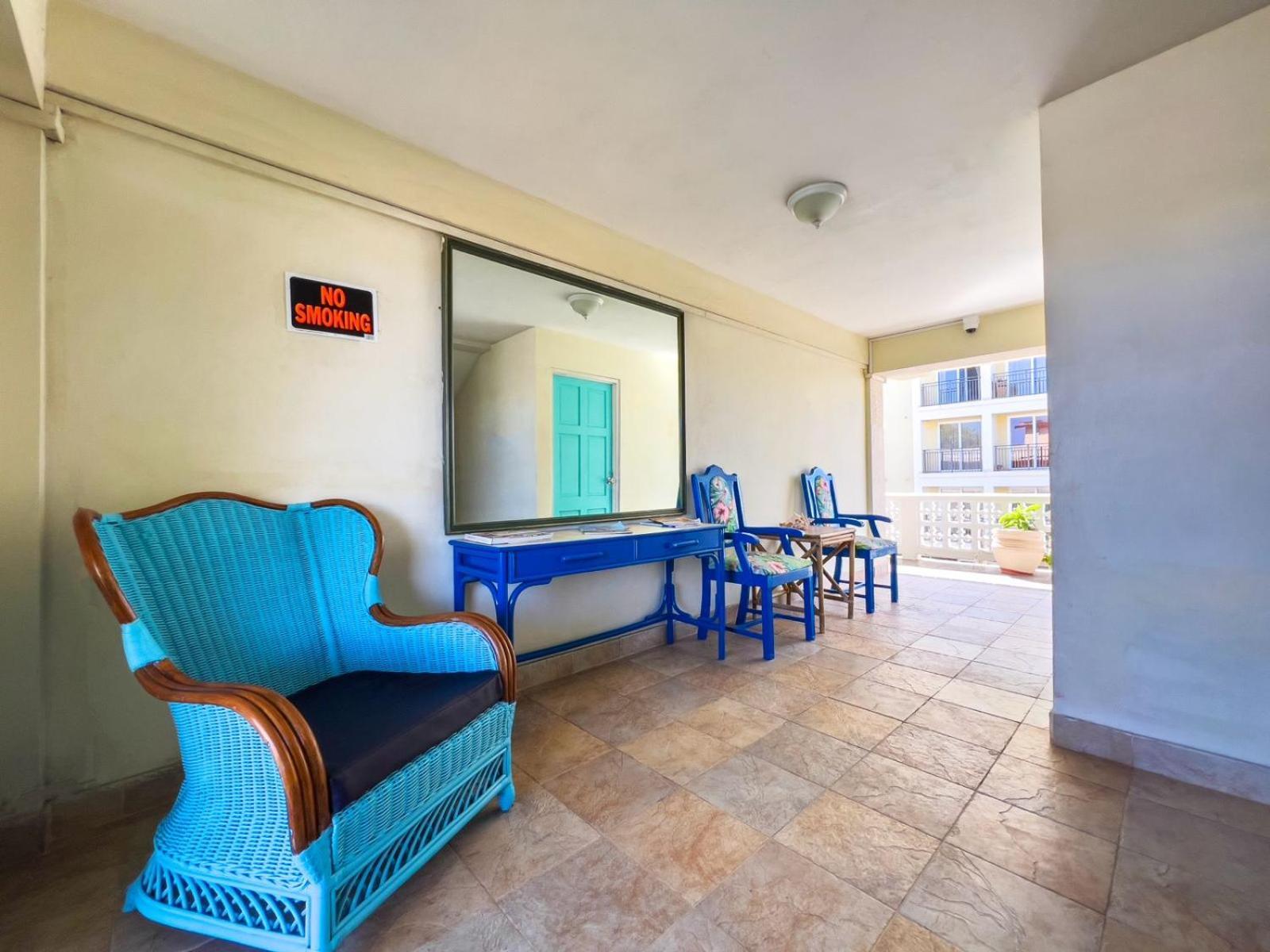 Melrose Beach Apartments Inc Bridgetown Dış mekan fotoğraf